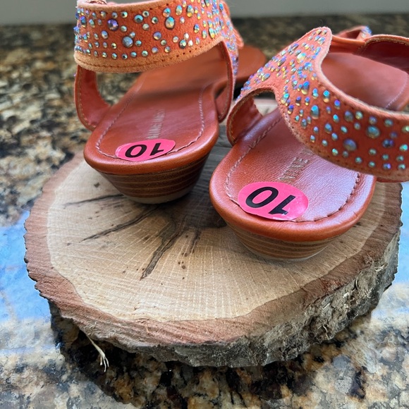 Nine West Sandals - Picture 5 of 12